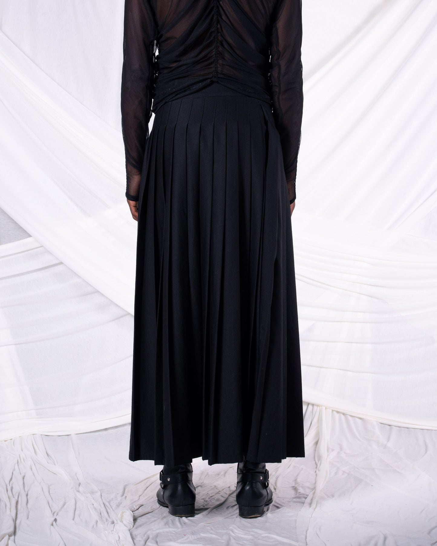 Xeneth Black Skirt