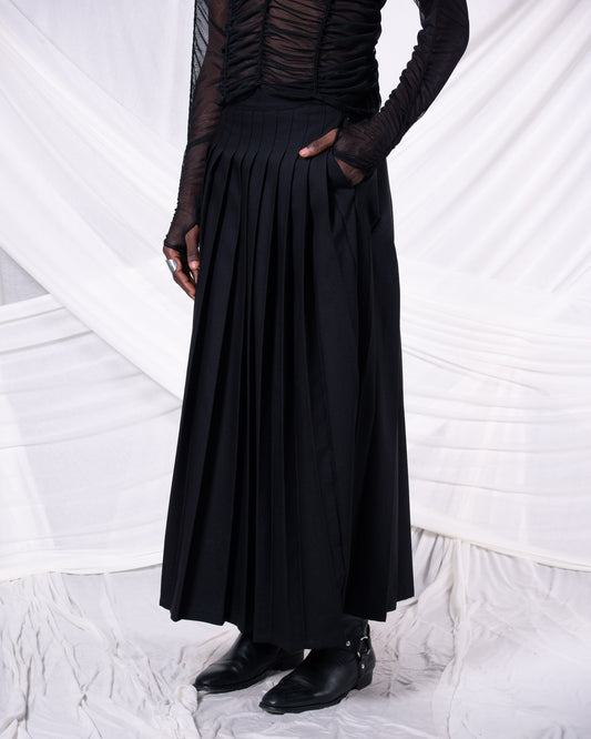 Xeneth Black Skirt